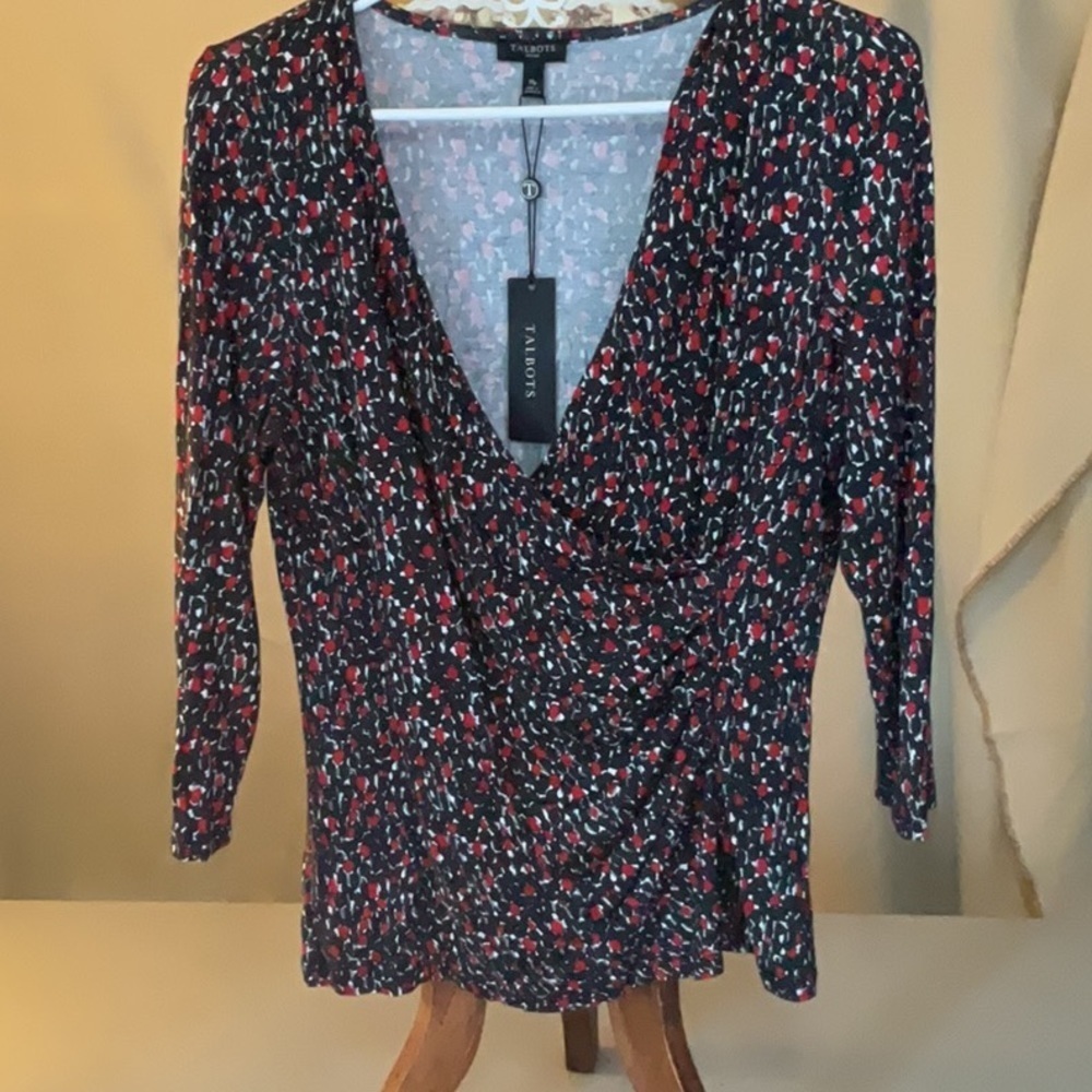 NWT woman’s shirt
